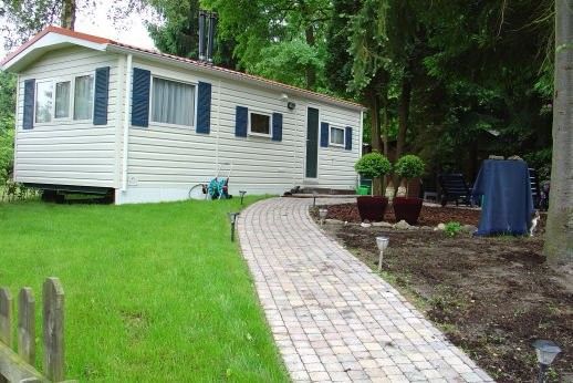 Custom European Style Light Steel Frame Mobile Home | Colorbond Roof, Moistureproof, Wooden Cladding